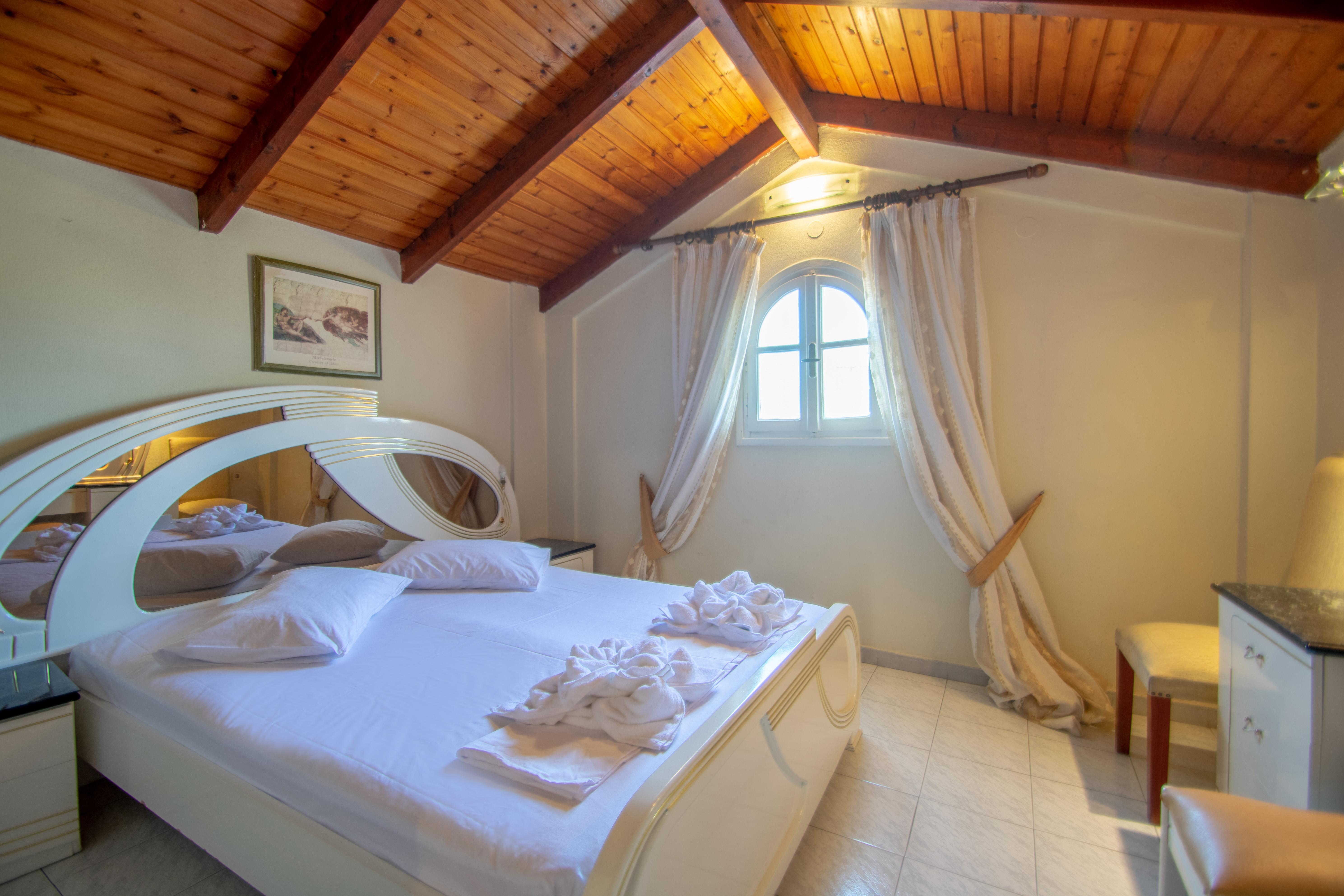 Paradise Apartments ลากานาส ภายนอก รูปภาพ